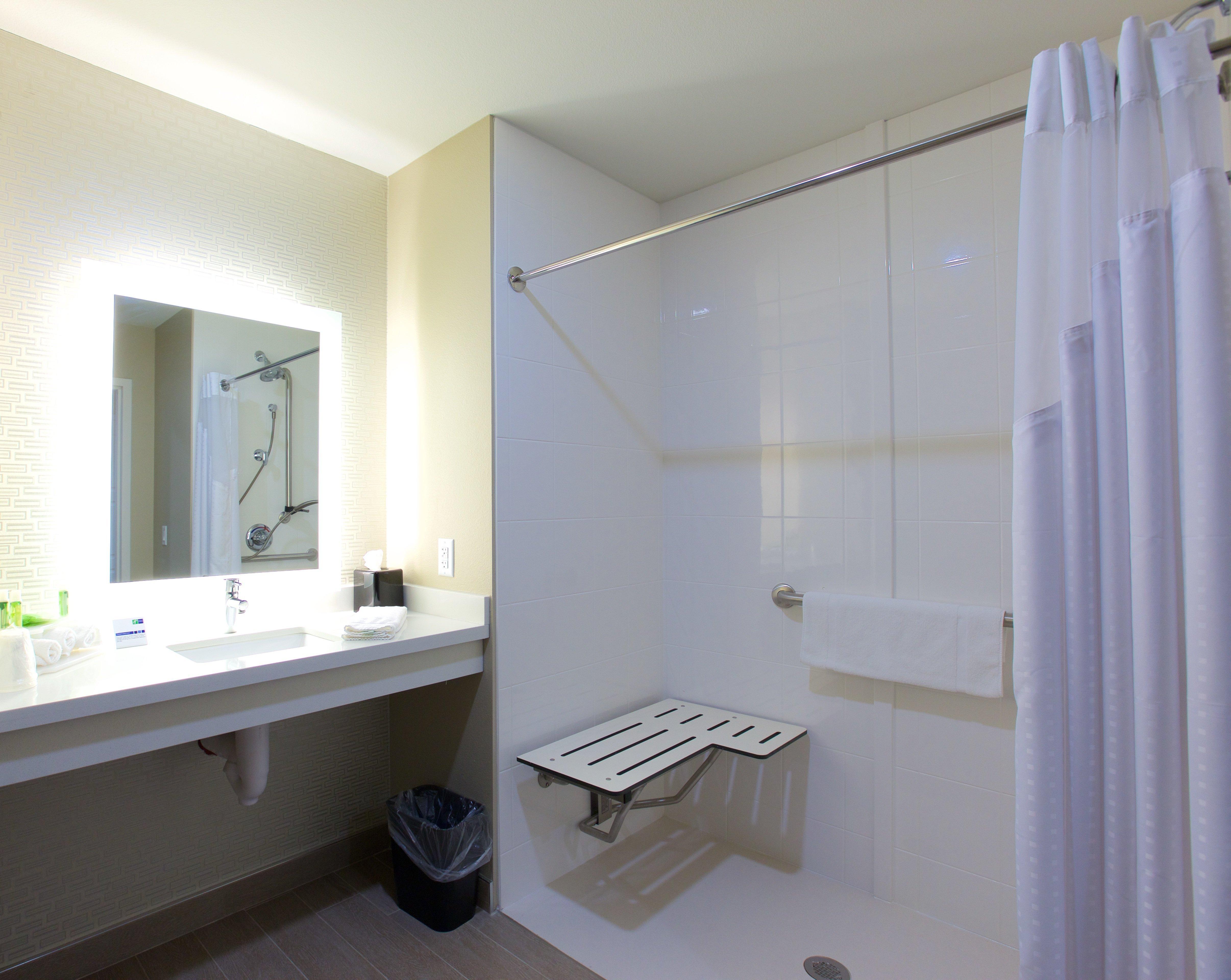 Holiday Inn Express Fargo Sw I94 Medical Center, An Ihg Hotel Ngoại thất bức ảnh