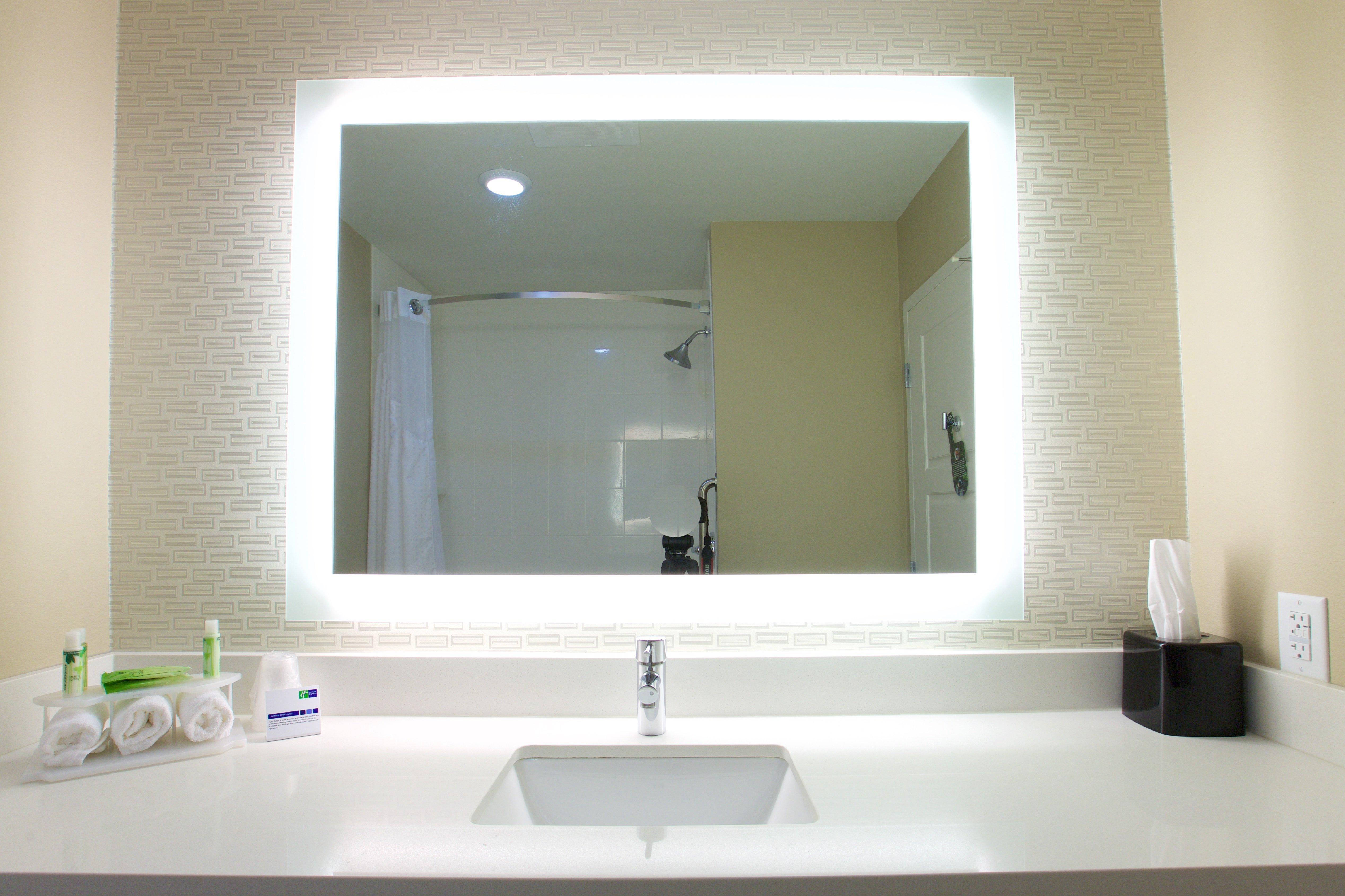 Holiday Inn Express Fargo Sw I94 Medical Center, An Ihg Hotel Ngoại thất bức ảnh