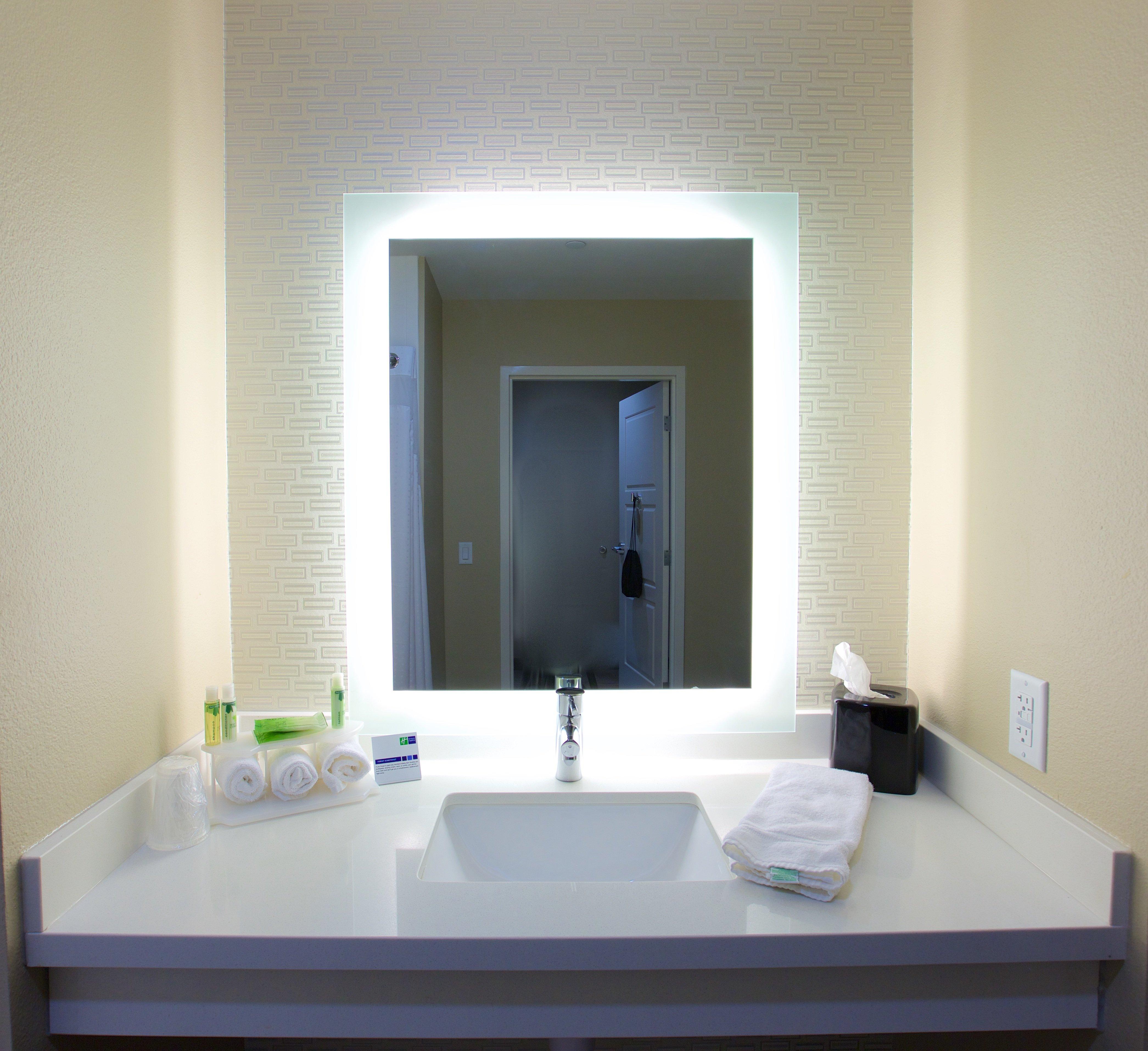 Holiday Inn Express Fargo Sw I94 Medical Center, An Ihg Hotel Ngoại thất bức ảnh