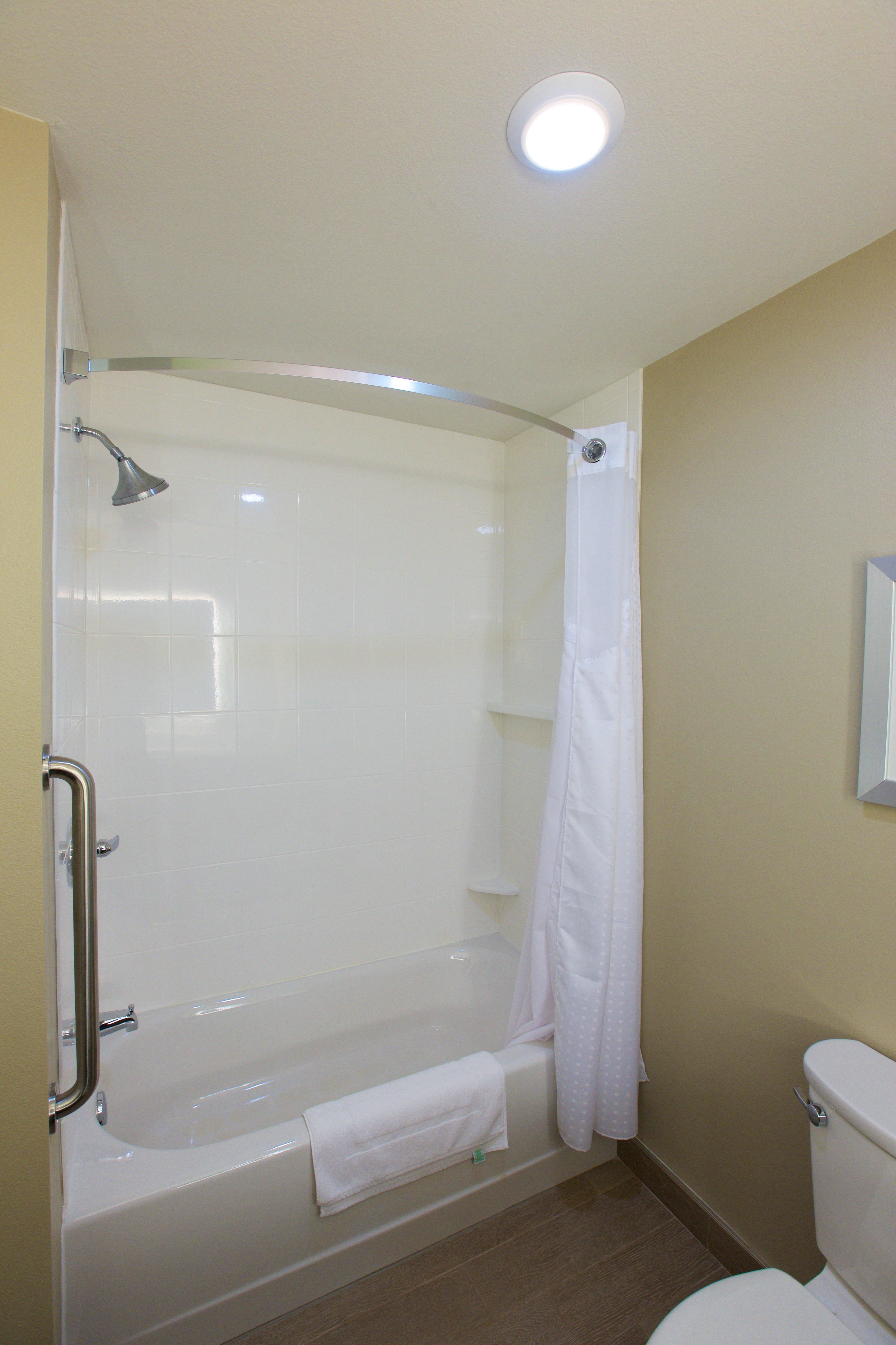 Holiday Inn Express Fargo Sw I94 Medical Center, An Ihg Hotel Ngoại thất bức ảnh